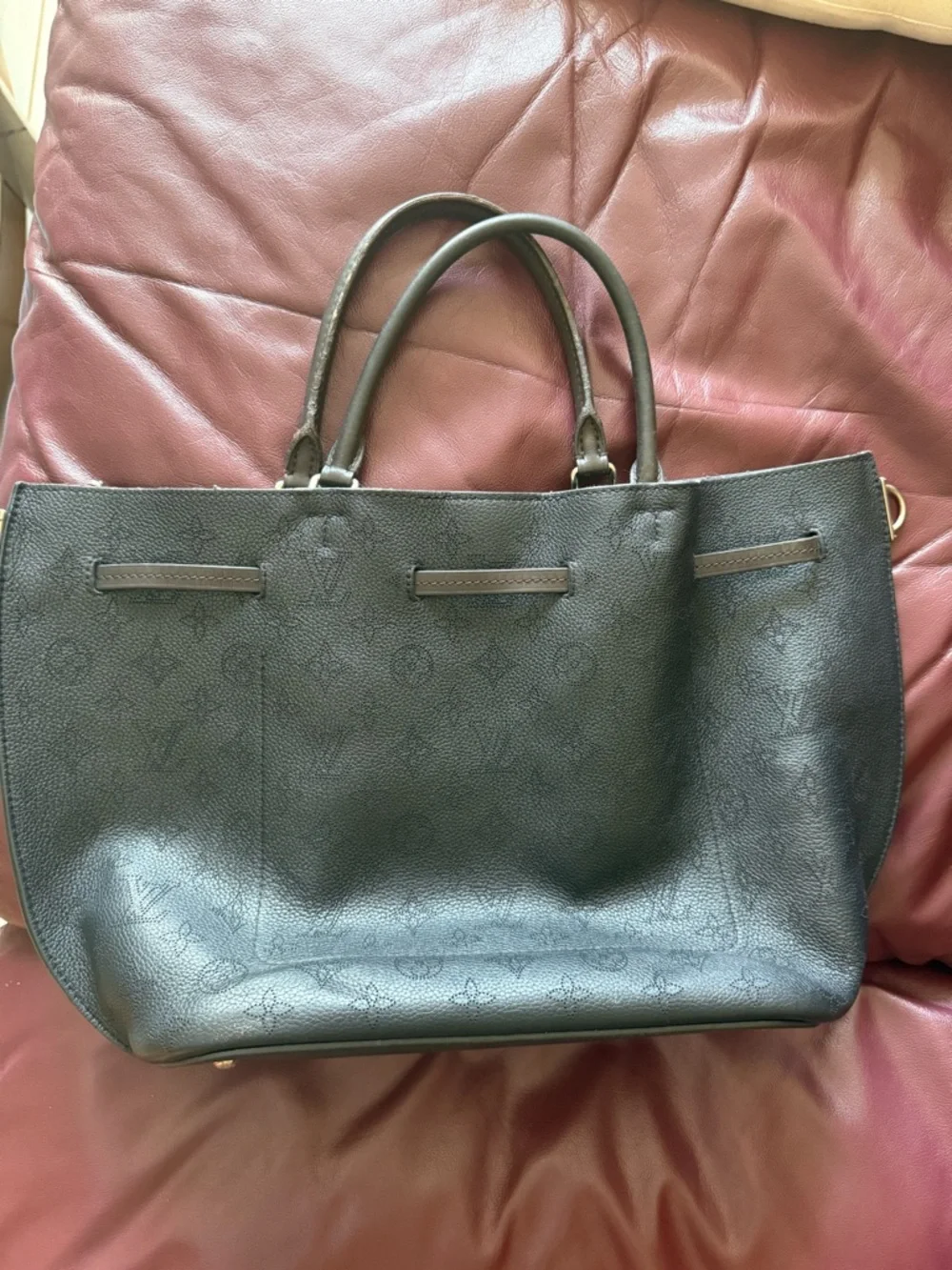 Louis Vuitton Bag Girolata Mahina Leather Black Shoulder Tote Authentic Handbag - Picture 2 of 15